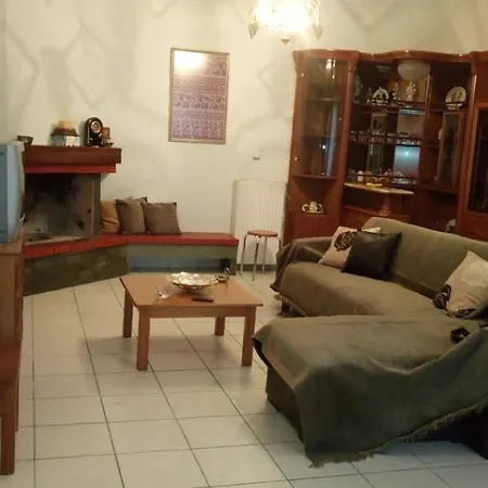Big Family House In Village Apartment Mesochoria